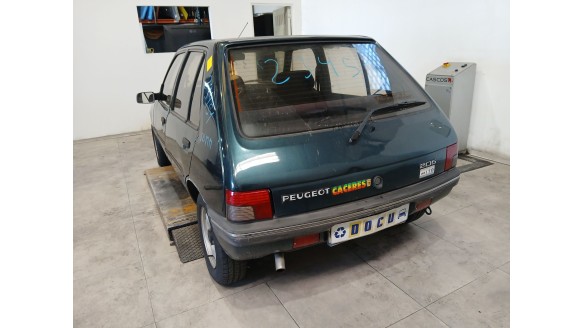 peugeot 205 ii (20a/c) 1987-2000 del año 1994
