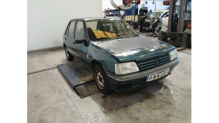 peugeot 205 ii (20a/c) 1987-2000 del año 1994