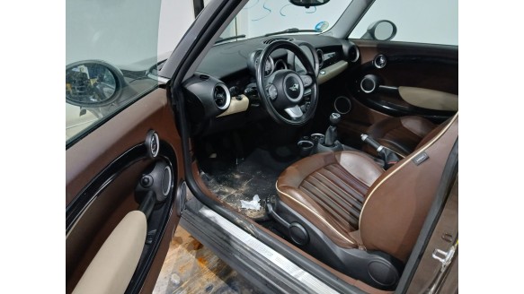 mini mini clubman (r55) 2006-2015 del año 2009