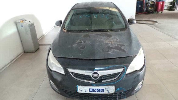 opel astra j lim. 2009-2015 del año 2010