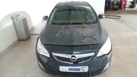opel astra j lim. 2009-2015 del año 2010