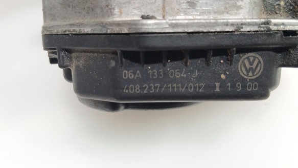 Recambio de caja mariposa para volkswagen golf iv (1j1) 1997-2008 2.0 referencia OEM IAM 06A133064J 06A133064J 