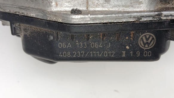 Recambio de caja mariposa para volkswagen golf iv (1j1) 1997-2008 2.0 referencia OEM IAM 06A133064J 06A133064J 