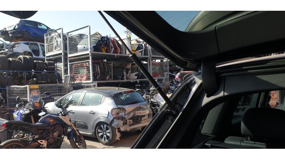 Recambio de amortiguadores maletero / porton para audi q7 4mg 2019- referencia OEM IAM 4M0827552C01S  