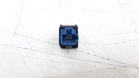 Recambio de interruptor para mitsubishi outlander (gf0) 2012- phev kaiteki 4wd referencia OEM IAM 15A257  