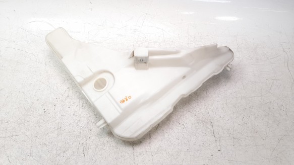 Recambio de deposito limpia para audi q7 4mg 2019- referencia OEM IAM 4M0955452  