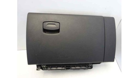 Recambio de guantera para renault kadjar 2015- zen referencia OEM IAM 682526225R  