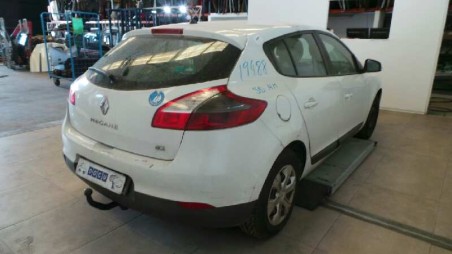 renault megane iii berlina 5 p 2008-2016 del año 2009