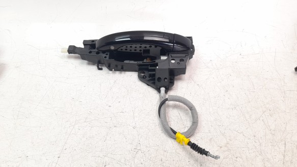 Recambio de maneta exterior trasera izquierda para audi q7 4mg 2019- referencia OEM IAM 4M0837885A  