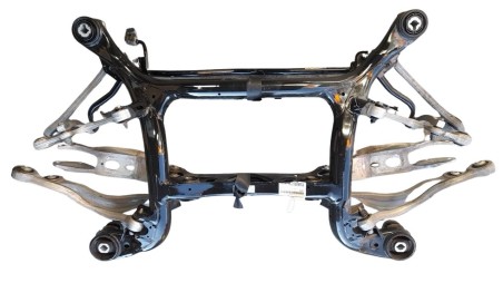 Recambio de puente trasero para audi q7 4mg 2019- referencia OEM IAM 4M0500025 4M0505315BT 