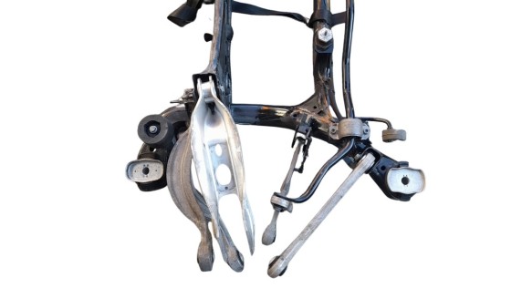 Recambio de puente trasero para audi q7 4mg 2019- referencia OEM IAM 4M0500025 4M0505315BT 