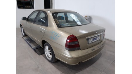 daewoo nubira berlina 1997-2004 del año 2000