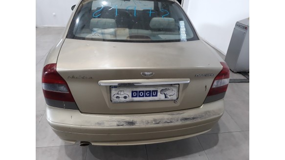 daewoo nubira berlina 1997-2004 del año 2000