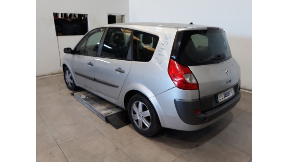 renault scenic ii 2003-2009 del año 2007