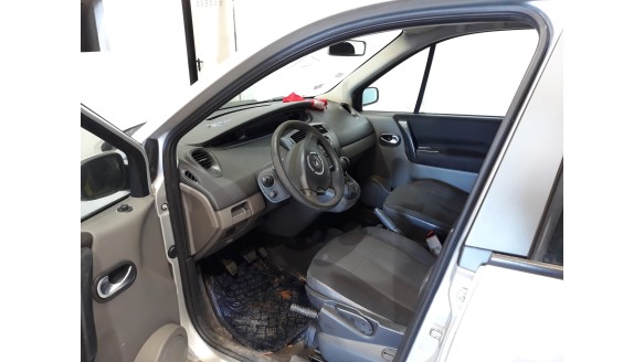 renault scenic ii 2003-2009 del año 2007