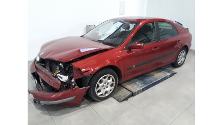 renault laguna ii (bg0) 2001-2007 del año 2004