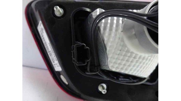 Recambio de piloto trasero izquierdo para renault kadjar 2015- zen referencia OEM IAM 265550151R  