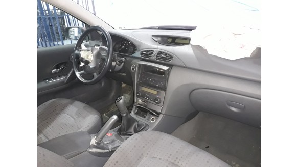 renault laguna ii (bg0) 2001-2007 del año 2004