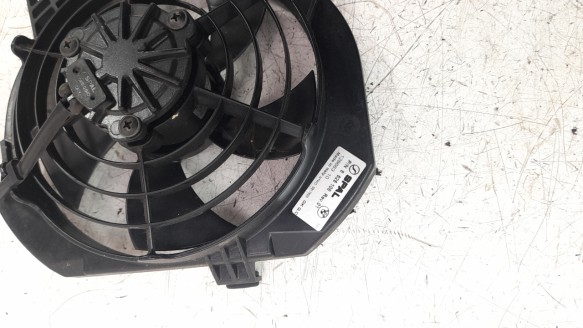 Recambio de electroventilador para bmw r 1200 r 2015-2019 r 1200 r referencia OEM IAM 8525108  