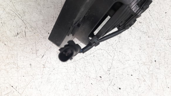 Recambio de electroventilador para bmw r 1200 r 2015-2019 r 1200 r referencia OEM IAM 8525108  