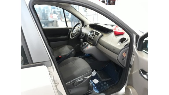 renault scenic ii 2003-2009 del año 2007
