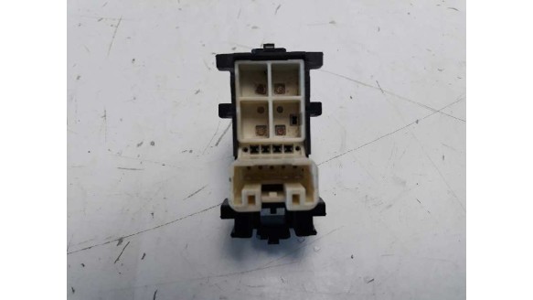 Recambio de mando elevalunas delantero derecho para toyota yaris 2008-2011 active referencia OEM IAM   