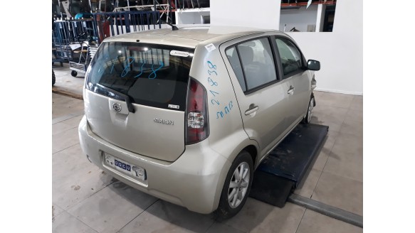 daihatsu sirion (m3..) 2004-2013 del año 2009