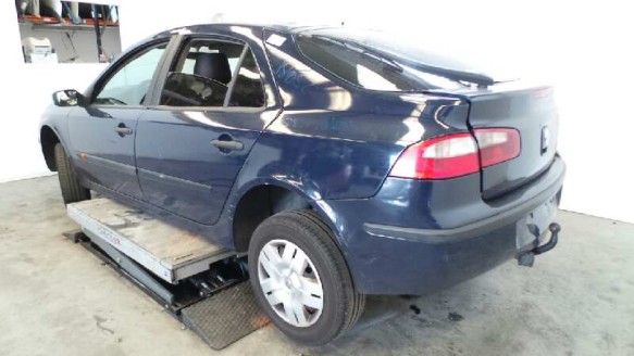 renault laguna ii (bg0) 2001-2007 del año 2004