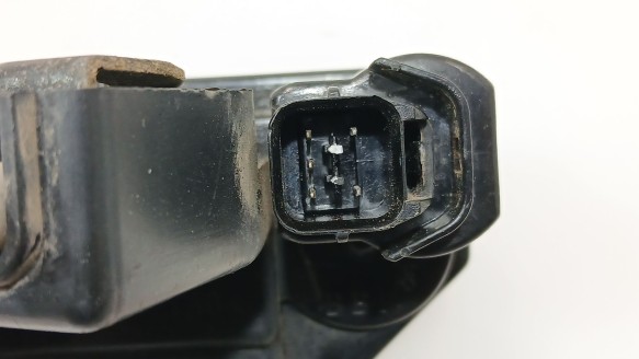 Recambio de cerradura puerta delantera izquierda para ssangyong kyron 2005-2011 200 xdi limited referencia OEM IAM 7121009026 71