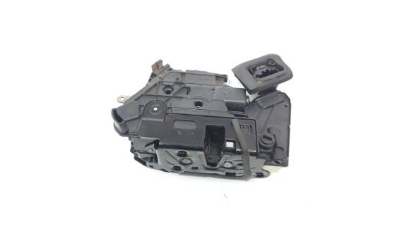 Recambio de cerradura puerta trasera derecha para volkswagen golf vii lim. 2012-2017 gte referencia OEM IAM 5K48390160  