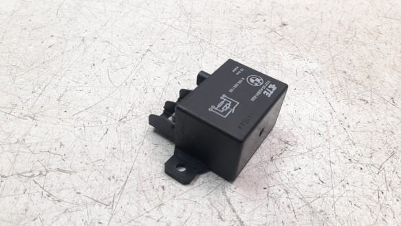 Recambio de rele para bmw r 1200 r 2015-2019 r 1200 r referencia OEM IAM 9198302  