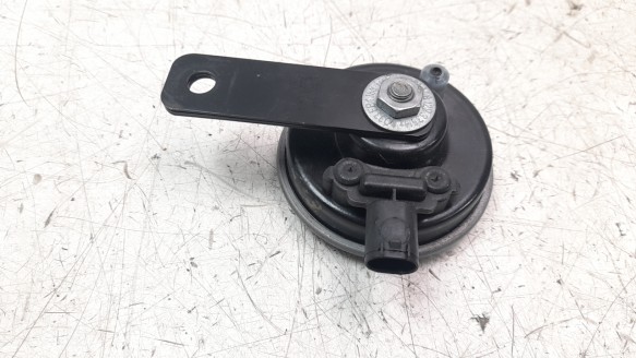 Recambio de claxon para bmw r 1200 r 2015-2019 r 1200 r referencia OEM IAM 61338414387  