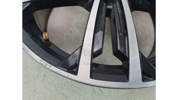 Recambio de llanta para volkswagen golf vii lim. 2012-2017 gte referencia OEM IAM 5GE601025B  