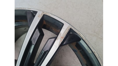 Recambio de llanta para volkswagen golf vii lim. 2012-2017 gte referencia OEM IAM 5GE601025B  