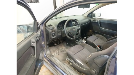 opel astra g hatchback (t98) 1998-2009 del año 2001