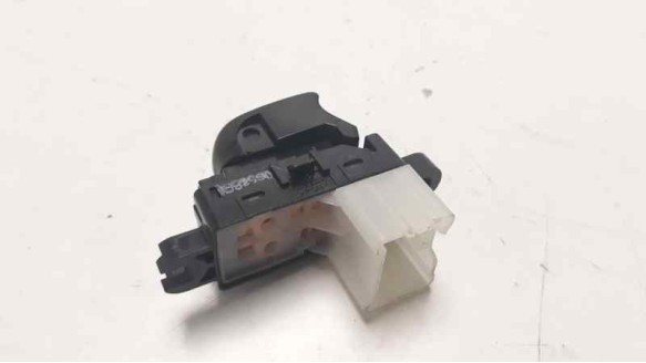 Recambio de mando elevalunas trasero izquierdo para nissan qashqai (j11) 2013- 1.5 turbodiesel cat referencia OEM IAM   