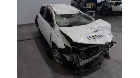 toyota auris 2012-2019 del año 2014
