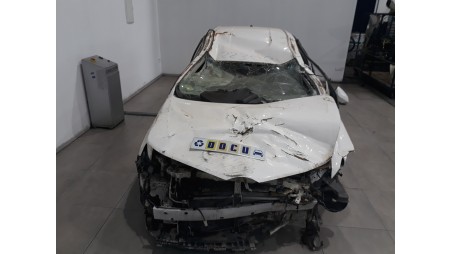 toyota auris 2012-2019 del año 2014