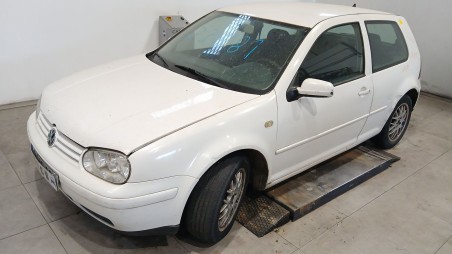 volkswagen golf iv (1j1) 1997-2008 del año 1999