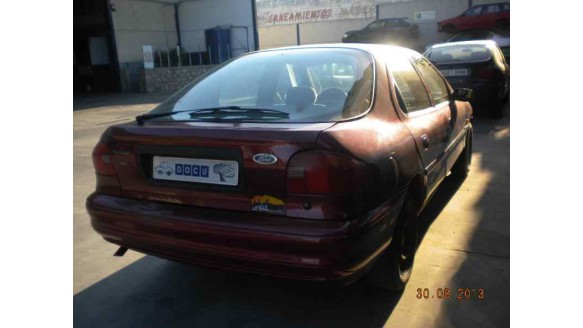 ford mondeo berlina/familiar (fd) 1993-1996 del año 1994