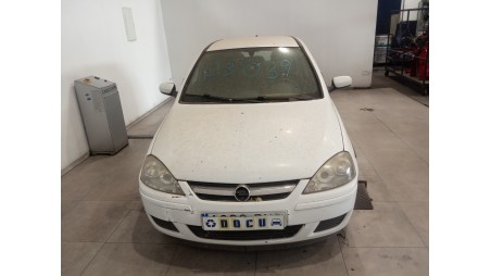 opel corsa c 2003-2007 del año 2005