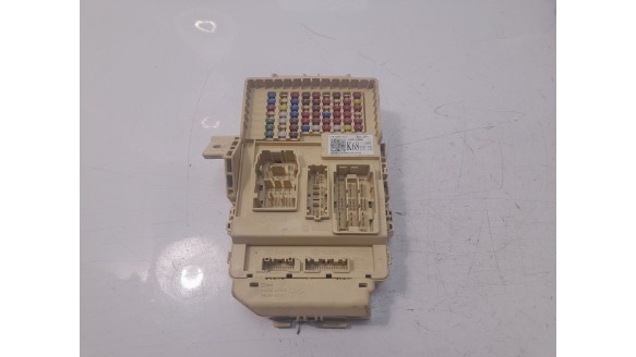 Recambio de caja reles / fusibles para kia niro 2016- referencia OEM IAM 91950AT680  
