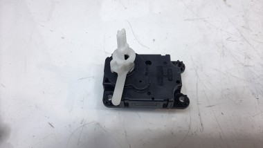 Recambio de motor apertura trampillas climatizador para renault clio v 2019- zen referencia OEM IAM A21201700   2