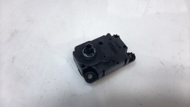 Recambio de motor apertura trampillas climatizador para renault clio v 2019- zen referencia OEM IAM A21201700   2