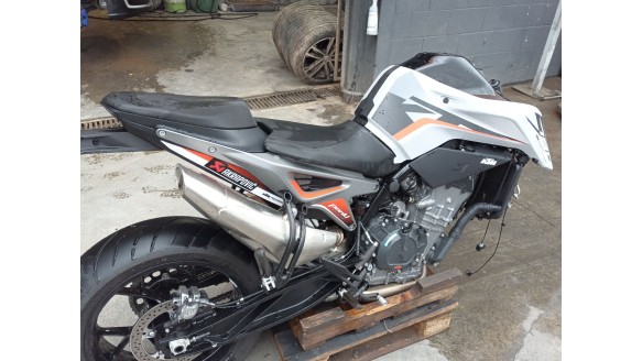 Recambio de abs para ktm duke - 790 duke l referencia OEM IAM 61742031044  