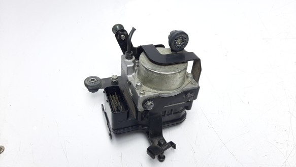 Recambio de abs para honda vfr800x crossrunner 2015- crossrunner (vfr800x) referencia OEM IAM 57110MGY641 TD8407 2R2O16190991