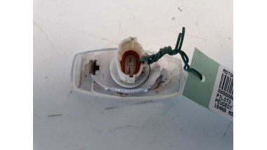 Recambio de piloto lateral izquierdo para peugeot 2008 (--.2013) 2013-2019 active referencia OEM IAM 194NA   2