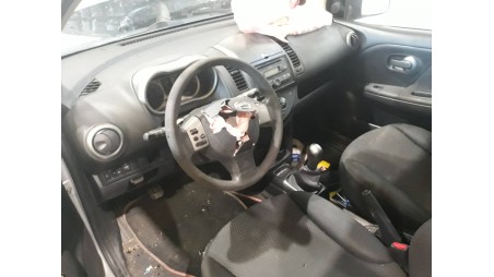 nissan note (e11e) 2006-2013 del año 2007