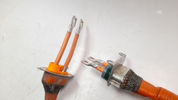 Recambio de modulo electronico para mitsubishi outlander (gf0) 2012- phev kaiteki 4wd referencia OEM IAM 9499B220  