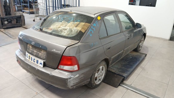 hyundai accent ii (lc) 1999-2012 del año 2001